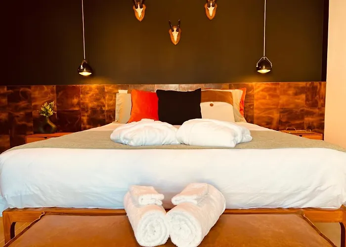 366 Bed & Breakfast